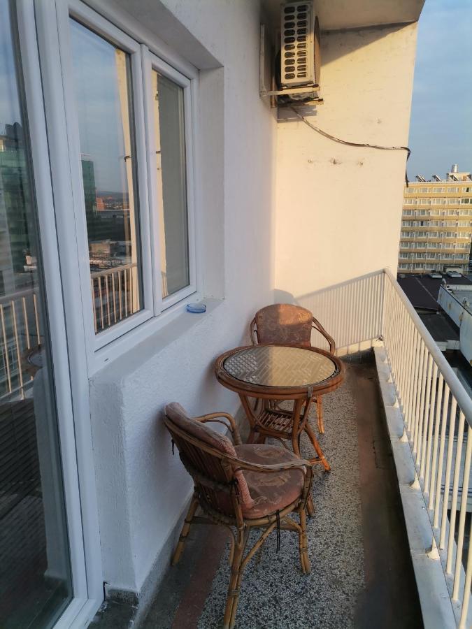 Calla 1 - Modern & Cozy Main Square Apartment In The City Shopping Center - Parking Slot With Parking Security Skopje Extérieur photo