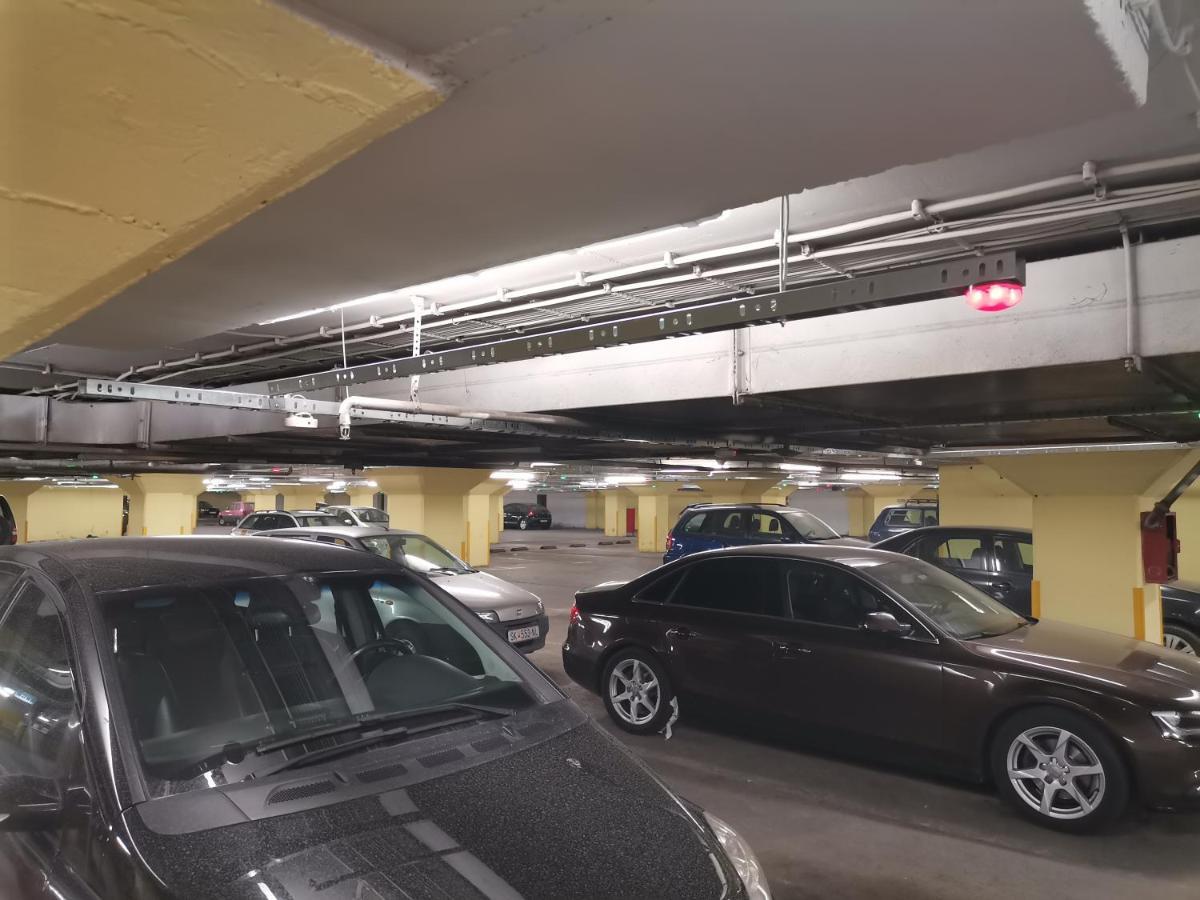 Calla 1 - Modern & Cozy Main Square Apartment In The City Shopping Center - Parking Slot With Parking Security Skopje Extérieur photo