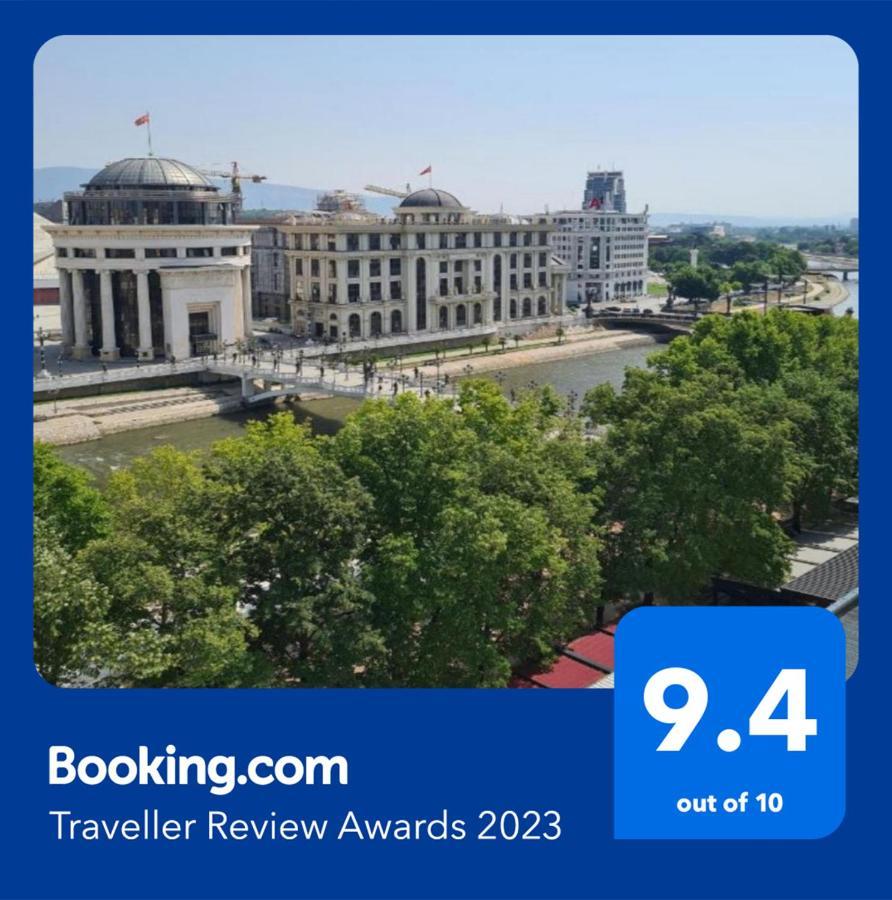 Calla 1 - Modern & Cozy Main Square Apartment In The City Shopping Center - Parking Slot With Parking Security Skopje Extérieur photo